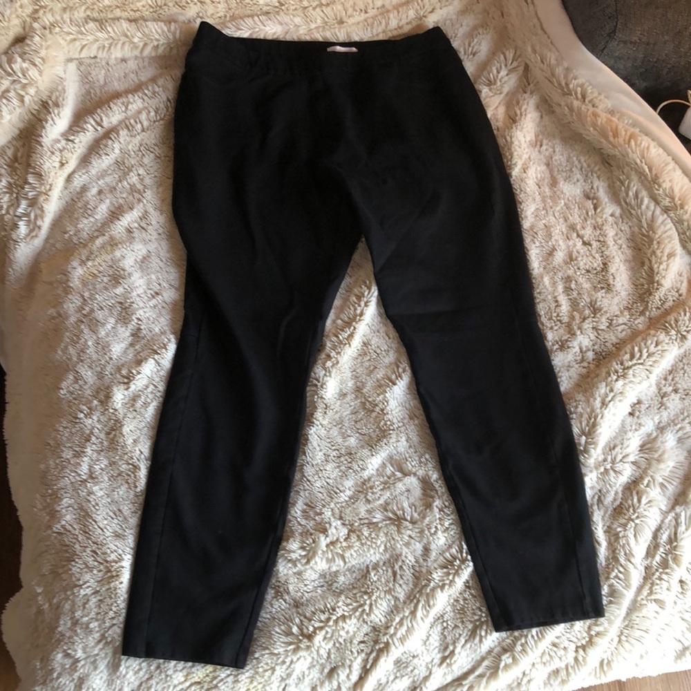 Black casual stretchy pants